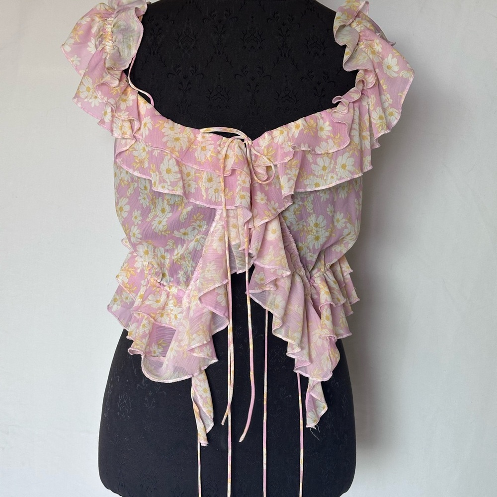 Elodie women’s pink floral ruffle crop top size small sleeveless, sheer romantic